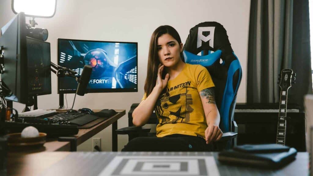 Best Twitch Thots: AnneMunition